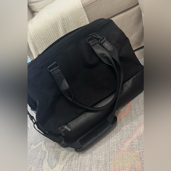 BEIS Weekender Bag - Picture 7 of 8